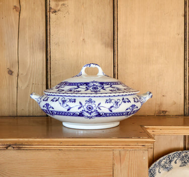 Antique English Zeeland Ironstone Tureen, c. 1900–1925