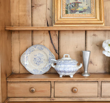 Mid-19th Century Beech, Hancock & Co. Asiatic Pheasants Tureen Set