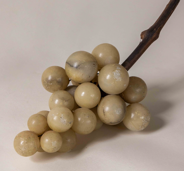 MCM Alabaster Grape Cluster, Medium