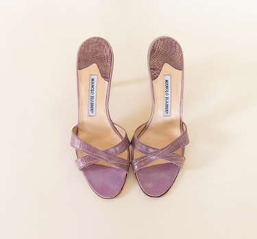 Manolo Blahnik Alligator Slides IT 38.5